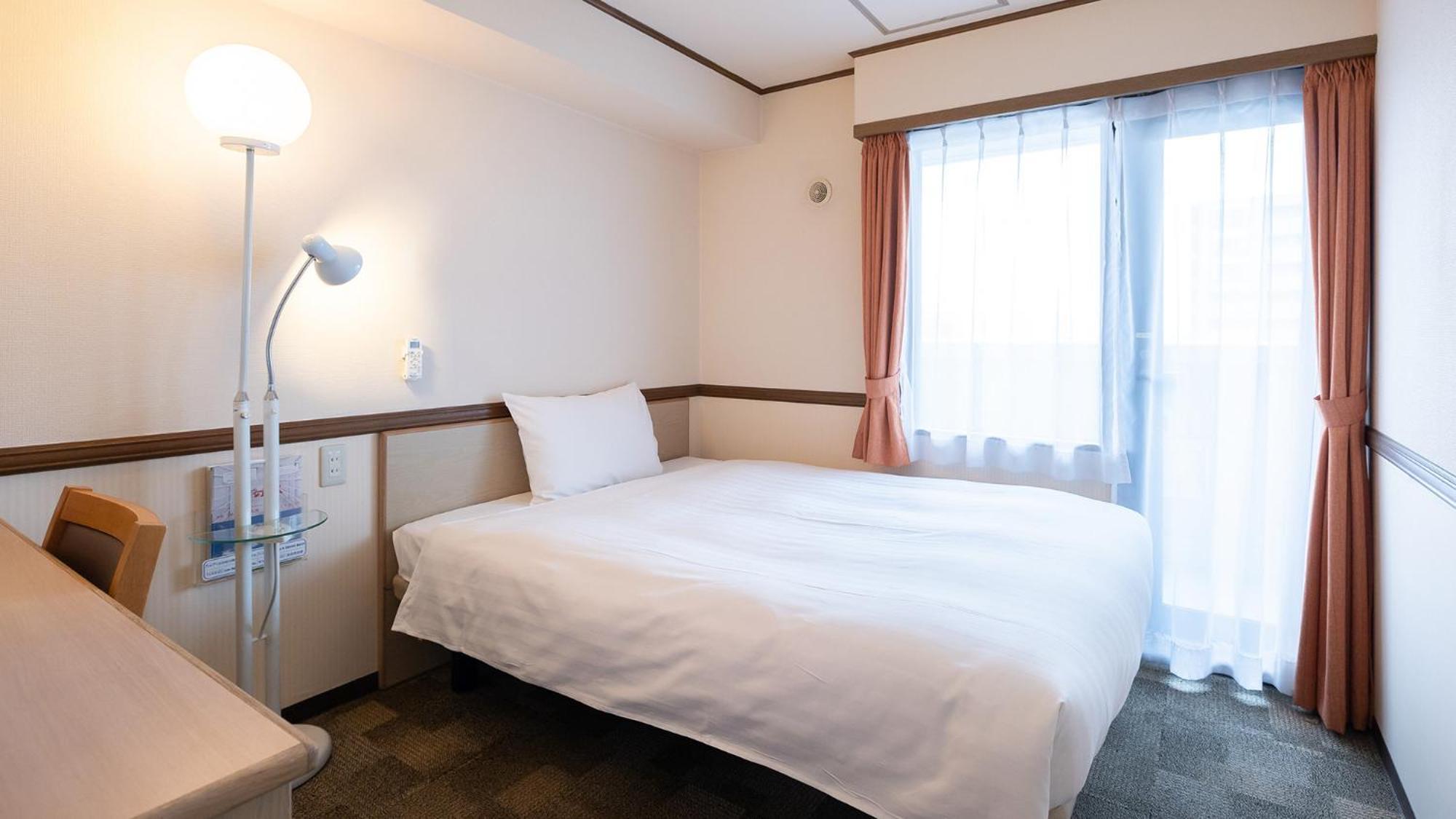 Toyoko Inn Hokkaido Sapporo-Eki Nishi-Guchi Hokudai Mae Buitenkant foto